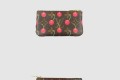 [LOUIS VUITTON-루이비통]LV x TM 프린팅 동전 지갑 M95042